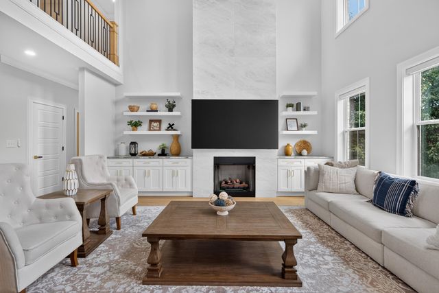 2648 Lucca Place, Lexington, KY 40509
