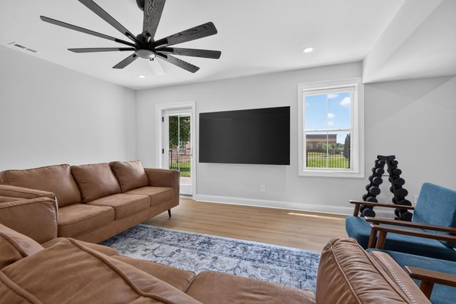 2648 Lucca Place, Lexington, KY 40509