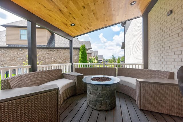 2648 Lucca Place, Lexington, KY 40509