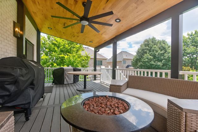 2648 Lucca Place, Lexington, KY 40509