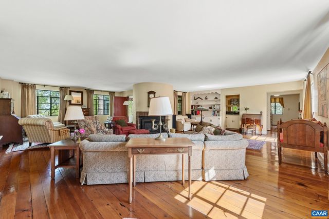 10127 LITTLE SKYLINE DR, Orange, VA 22960