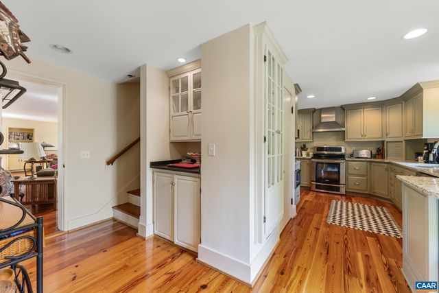 10127 LITTLE SKYLINE DR, Orange, VA 22960