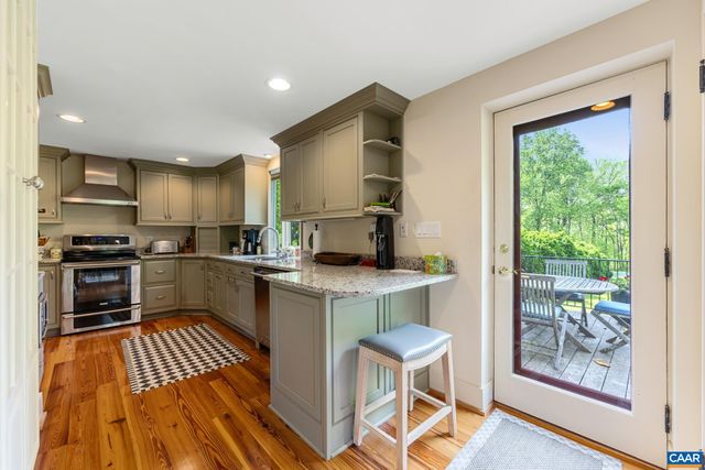 10127 LITTLE SKYLINE DR, Orange, VA 22960