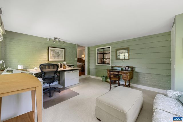 10127 LITTLE SKYLINE DR, Orange, VA 22960