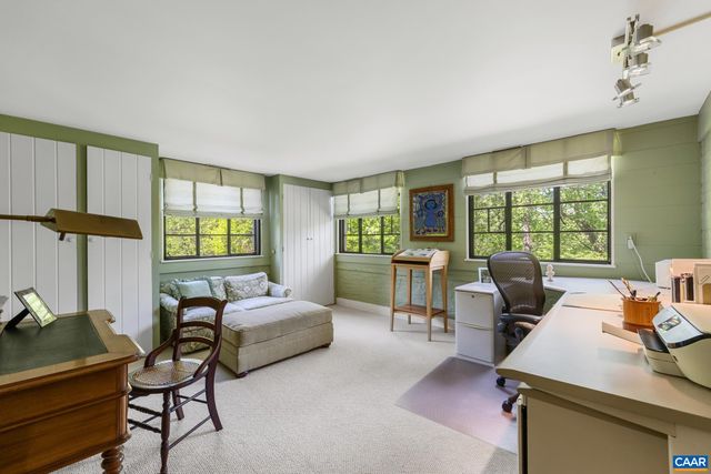 10127 LITTLE SKYLINE DR, Orange, VA 22960