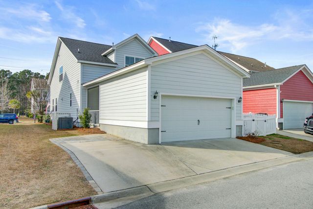 1056 Oak Bluff Avenue, Charleston, SC 29492