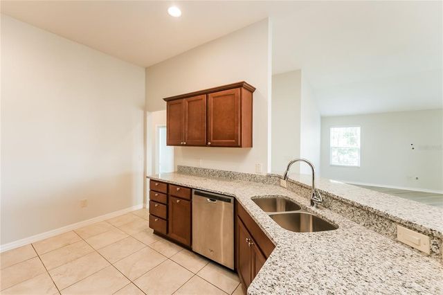 5638 CEDAR WAXWING DRIVE, The Villages, FL 32163