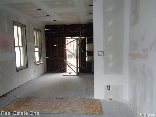 2141 Hubbard Street, Detroit, MI 48209