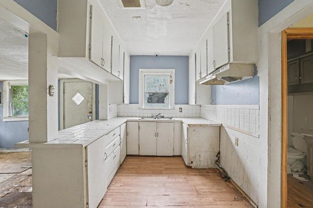 531 E Day Street, Denison, TX 75021