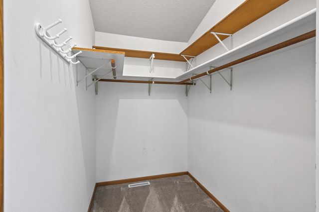 8042 Belair Lane, Eden Prairie, MN 55347