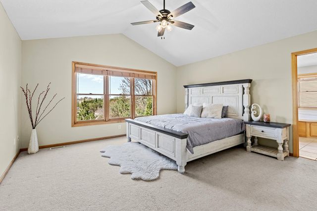 1517 Covington Lane, Eagan, MN 55122