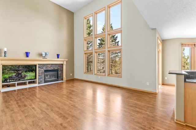 1517 Covington Lane, Eagan, MN 55122