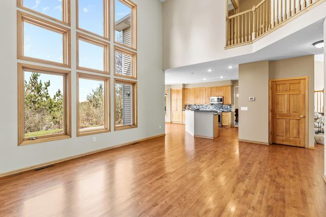 1517 Covington Lane, Eagan, MN 55122