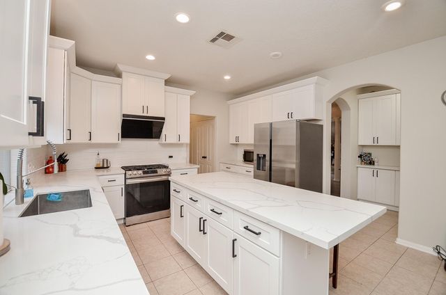 2806 Town Gate Court, Missouri City, TX 77459