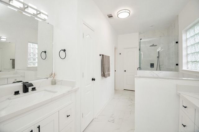 2806 Town Gate Court, Missouri City, TX 77459