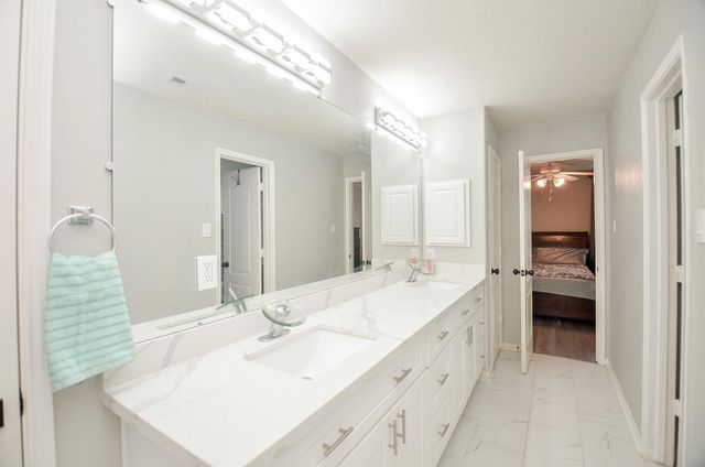 2806 Town Gate Court, Missouri City, TX 77459