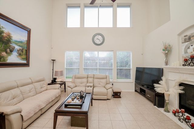 2806 Town Gate Court, Missouri City, TX 77459