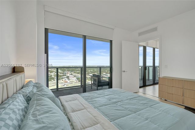 121 NE 34th St 2310, Miami, FL 33137