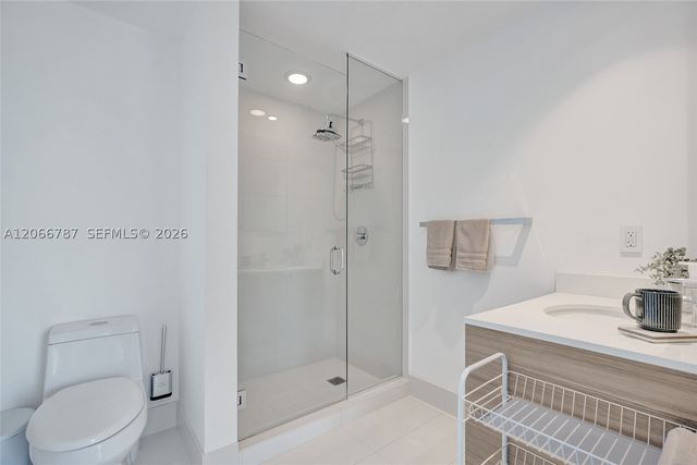 121 NE 34th St 2310, Miami, FL 33137