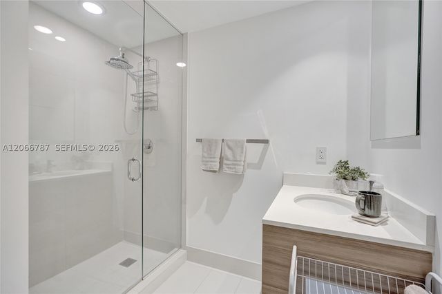121 NE 34th St 2310, Miami, FL 33137