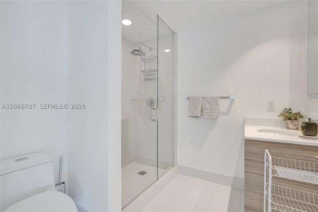 121 NE 34th St 2310, Miami, FL 33137