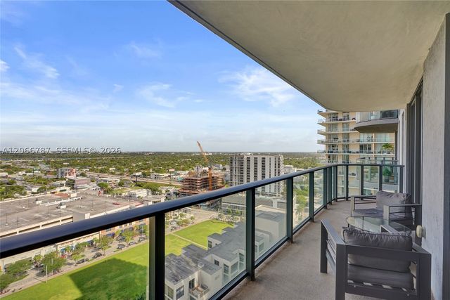 121 NE 34th St 2310, Miami, FL 33137