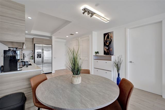 121 NE 34th St 2310, Miami, FL 33137