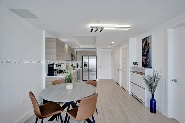 121 NE 34th St 2310, Miami, FL 33137
