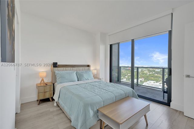 121 NE 34th St 2310, Miami, FL 33137
