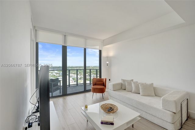121 NE 34th St 2310, Miami, FL 33137