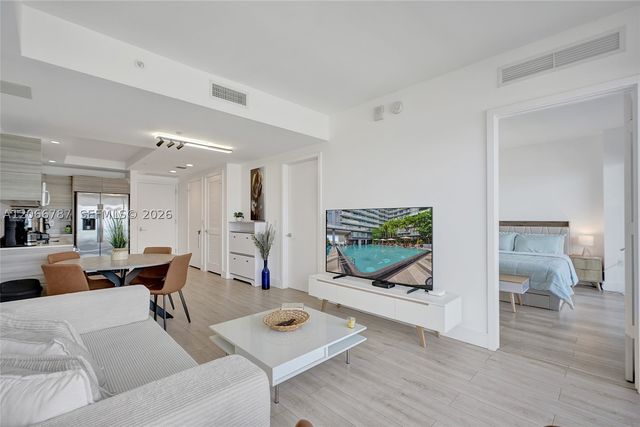 121 NE 34th St 2310, Miami, FL 33137