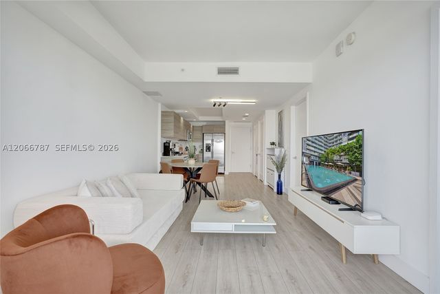 121 NE 34th St 2310, Miami, FL 33137