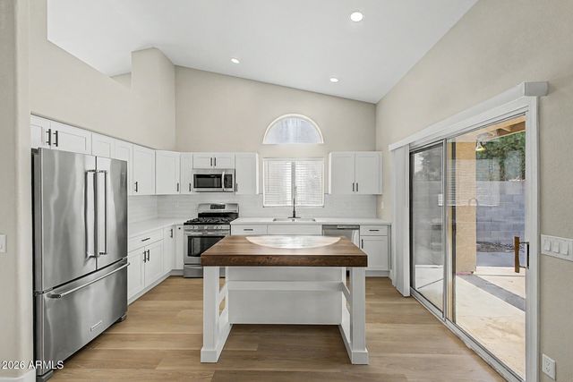 1750 E GARY Drive, Chandler, AZ 85225