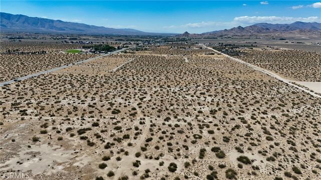 731 Sunset Road, Lucerne Valley, CA 92356