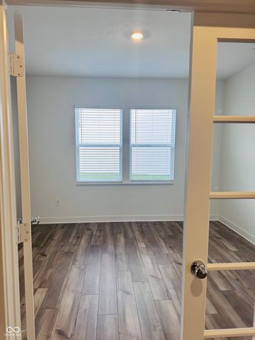 19368 Bald Cypress Court, Noblesville, IN 46062