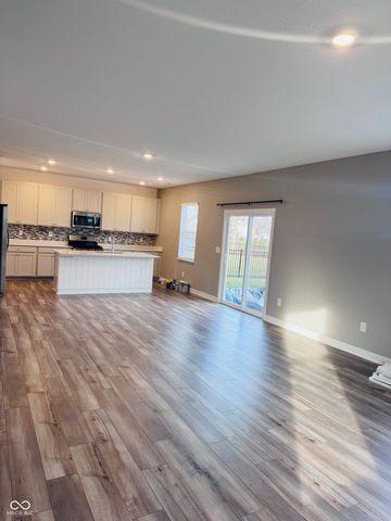 19368 Bald Cypress Court, Noblesville, IN 46062