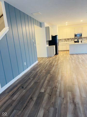 19368 Bald Cypress Court, Noblesville, IN 46062