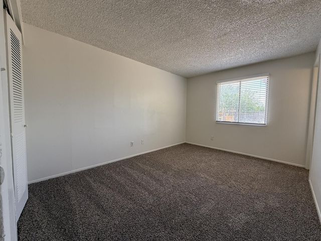 6523 W Weldon Avenue, Phoenix, AZ 85033