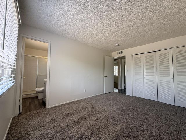 6523 W Weldon Avenue, Phoenix, AZ 85033