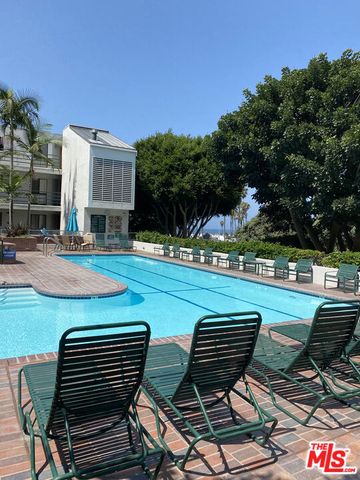 2910 Neilson Way 604, Santa Monica, CA 90405