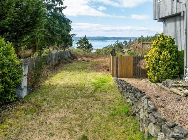 3810 Browns Point Boulevard NE, Tacoma, WA 98422