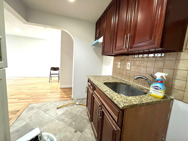 104-27 38th Avenue 1B, Corona, NY 11368