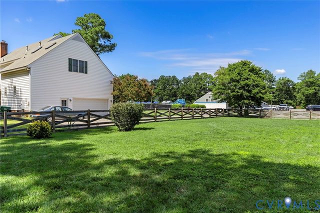 10744 Brookley Rd, Glen Allen, VA 23060