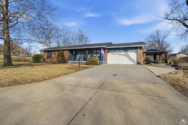 3116 Arbor Drive, Manhattan, KS 66503