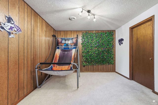 3116 Arbor Drive, Manhattan, KS 66503