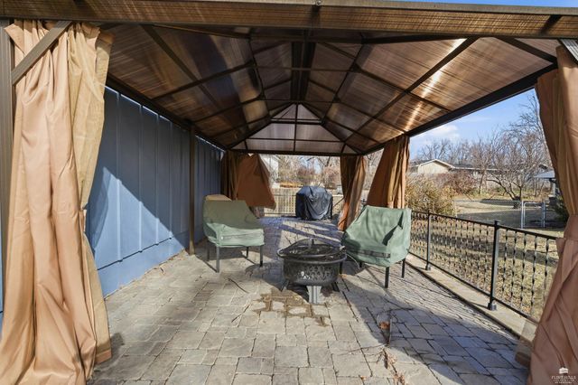 3116 Arbor Drive, Manhattan, KS 66503