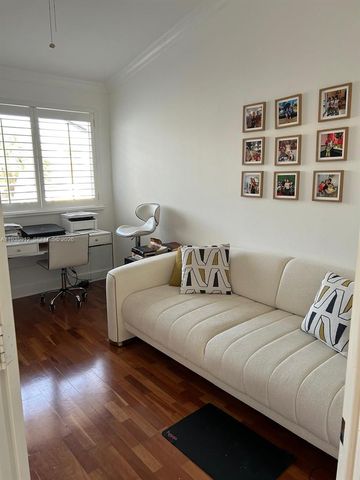 20941 NE 37th Ct, Aventura, FL 33180