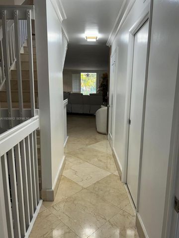 20941 NE 37th Ct, Aventura, FL 33180