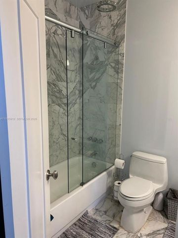 20941 NE 37th Ct, Aventura, FL 33180