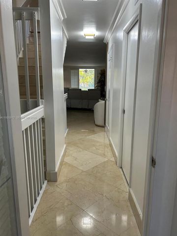 20941 NE 37th Ct, Aventura, FL 33180